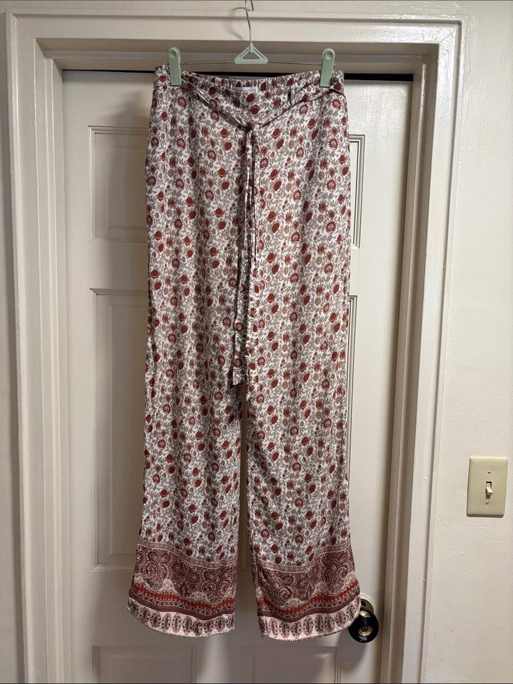 Paper Crane Cream Wide-Leg Floral Print Drawstring Pants with Rust Accents